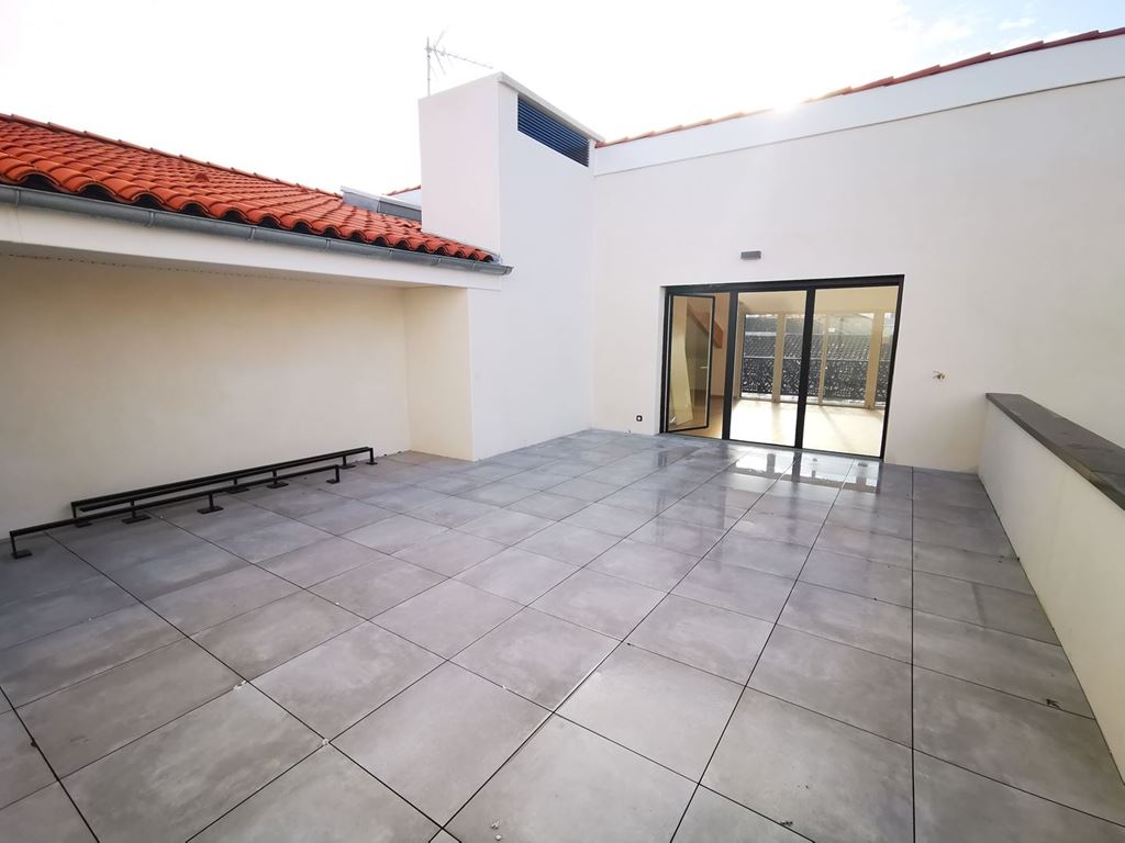 Appartement T4 TOULOUSE 880000€ IMMODISPO Appartement T4 TOULOUSE 880000€ IMMODISPO